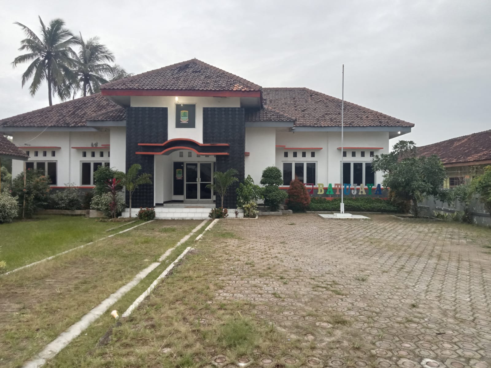 Kantor Desa Batujaya 
